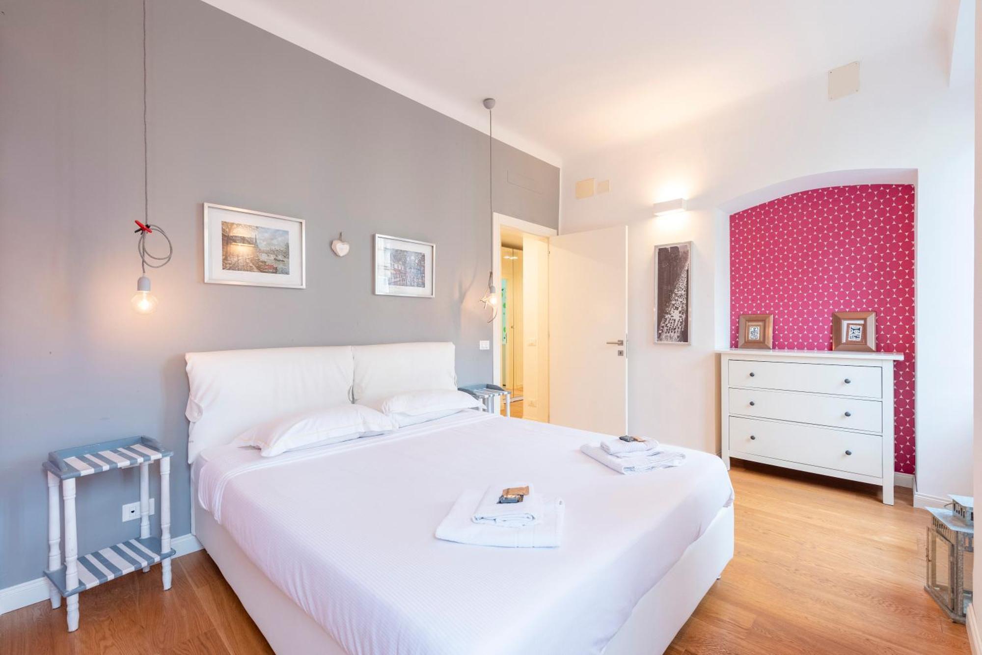 Joivy Family Friendly Apt For 6, Near Royal Palace Museum Genoa Luaran gambar