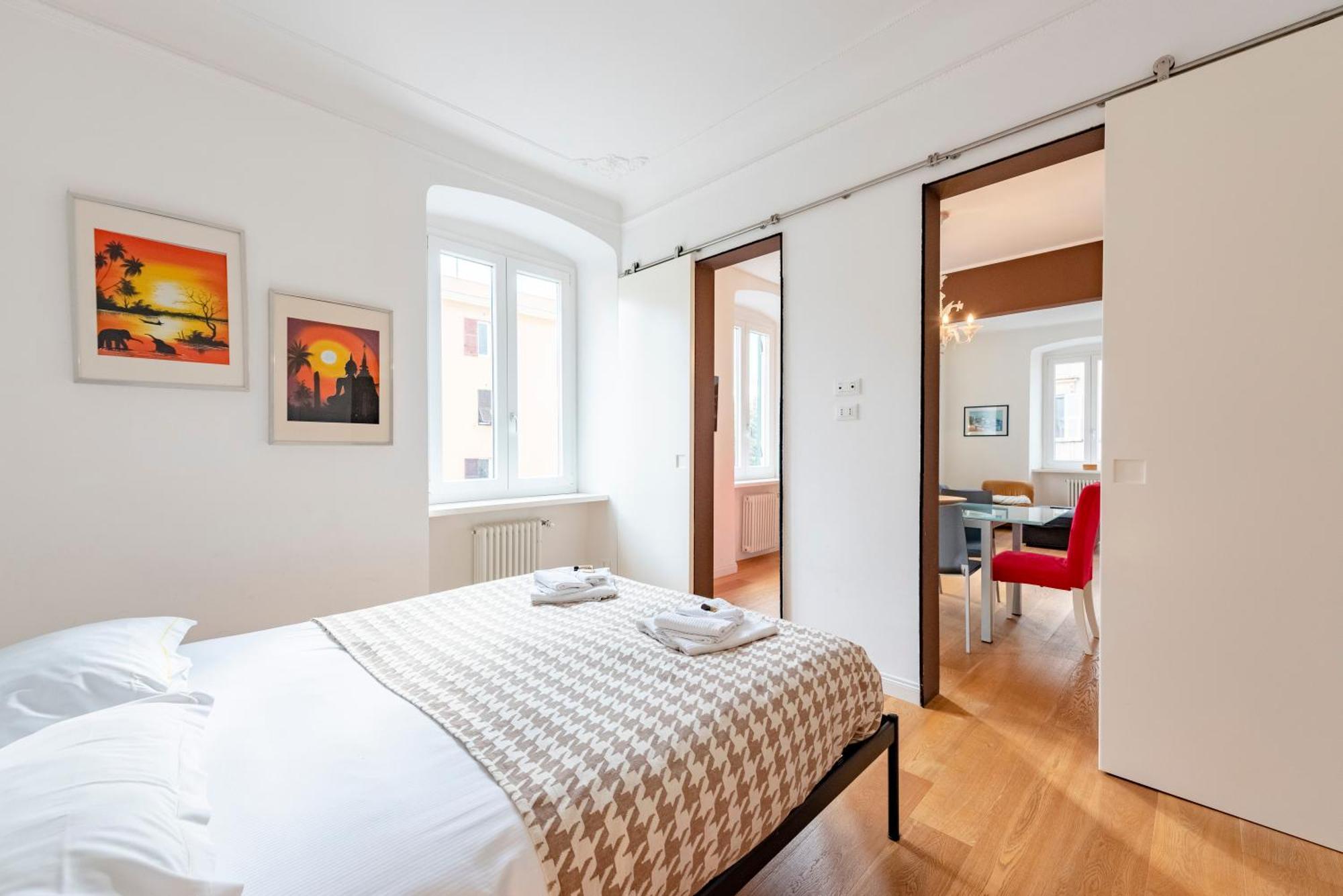 Joivy Family Friendly Apt For 6, Near Royal Palace Museum Genoa Luaran gambar