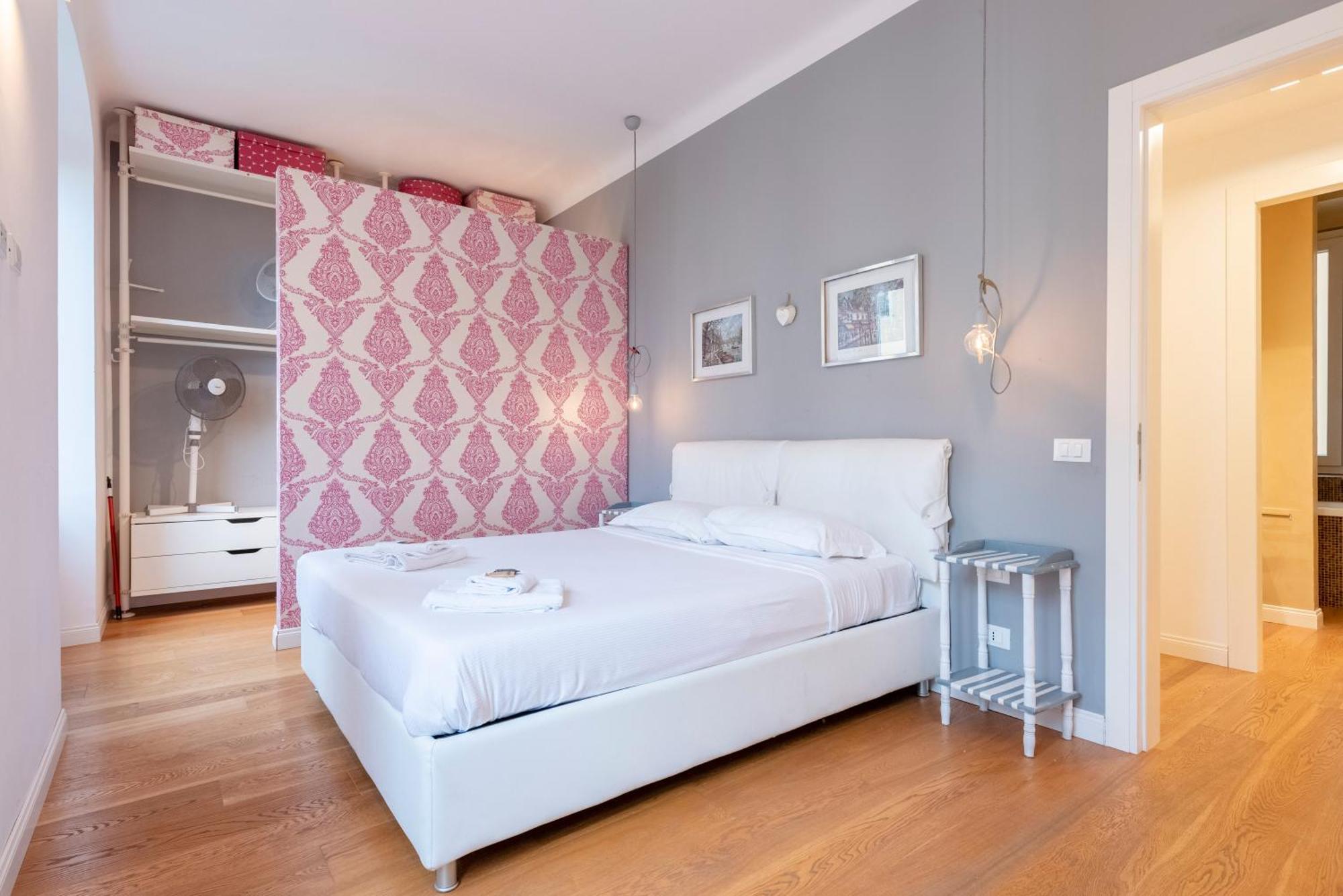 Joivy Family Friendly Apt For 6, Near Royal Palace Museum Genoa Luaran gambar