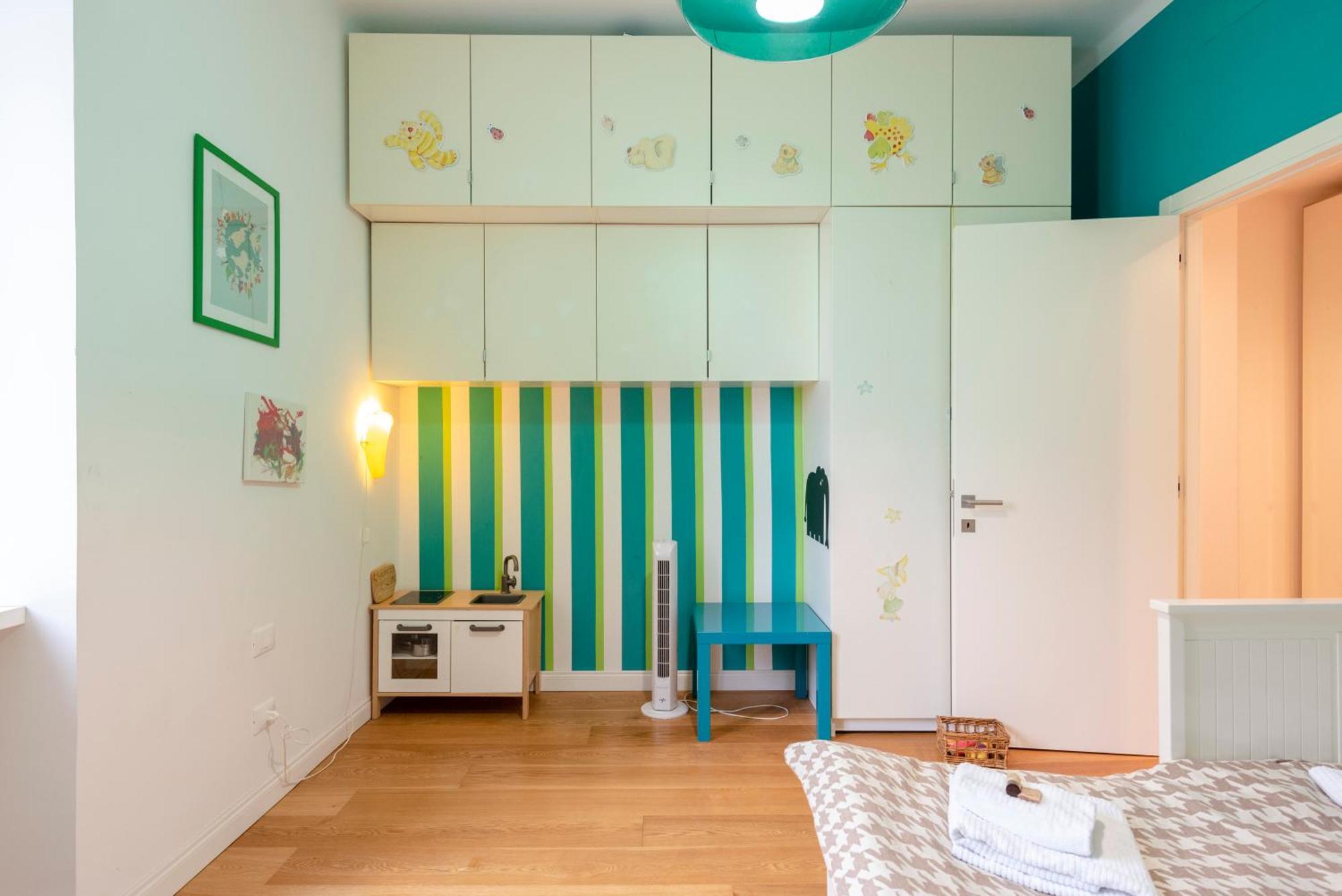 Joivy Family Friendly Apt For 6, Near Royal Palace Museum Genoa Luaran gambar