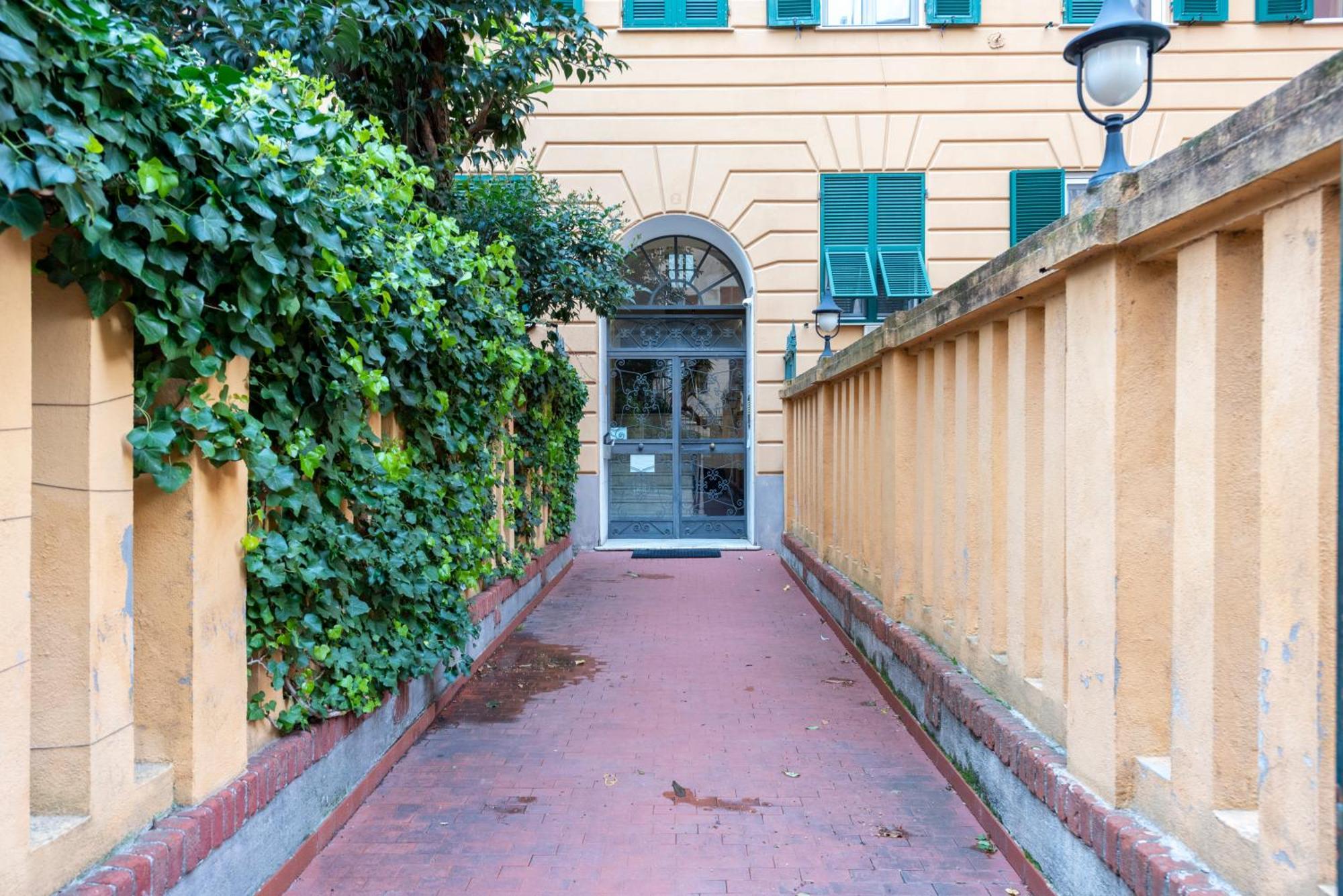 Joivy Family Friendly Apt For 6, Near Royal Palace Museum Genoa Luaran gambar